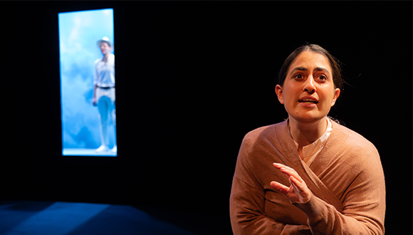 אורזי מזוודות (בכורה- 15.125)